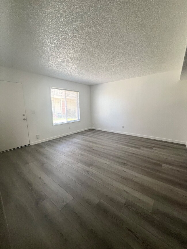 Photo - 2205 15th Ave Unit 4