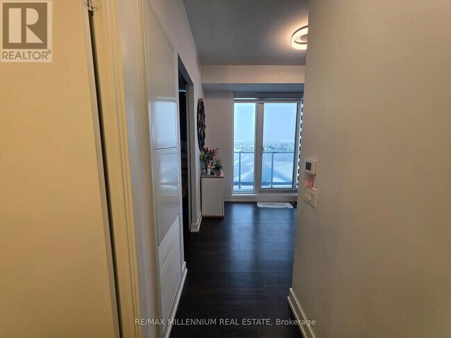 Photo - 225 Veterans Drive Unité 602