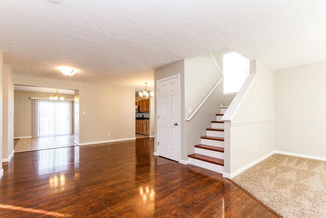 Photo - 1051 Pine Ridge Way