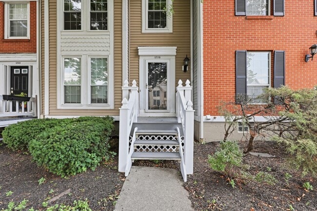 1238 Michigan Ave