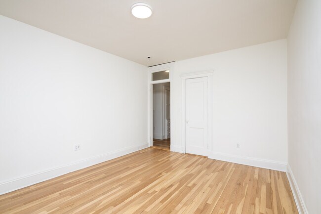 258 Chestnut Hill Ave