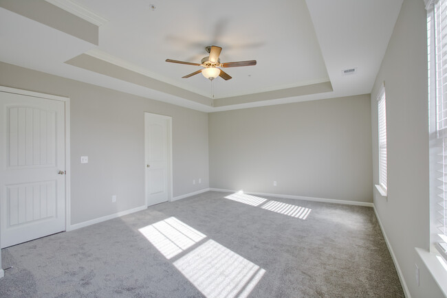 Photo - 332 Ellesmere Ct Townhome