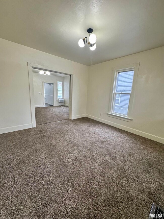 Photo - 2325 McKinley Ave