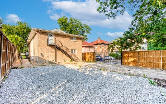 Photo - Newly Renovated 2 Bedroom 2 Bath Condo / G... Unidad Apt 201