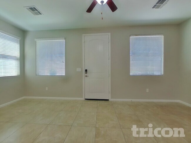Photo - 12532 W Hummingbird Terrace