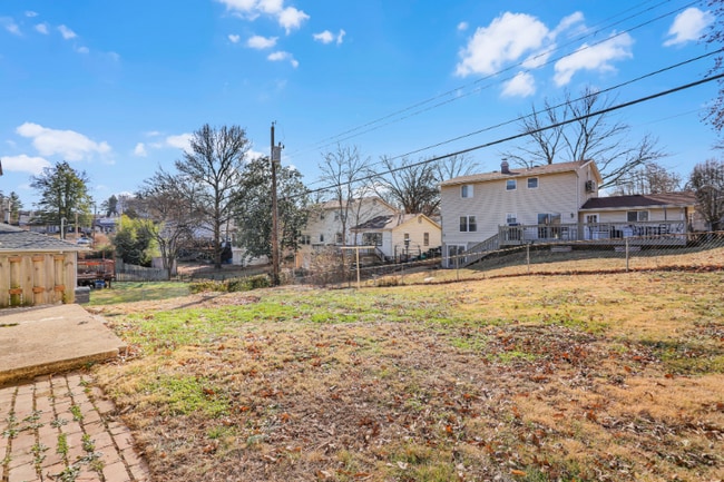 Photo - 1347 Samoa Dr