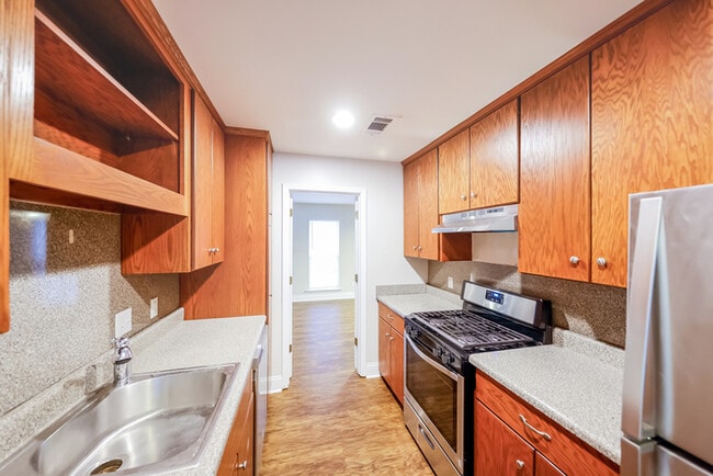 Photo - 1308 Upper Kingston Rd