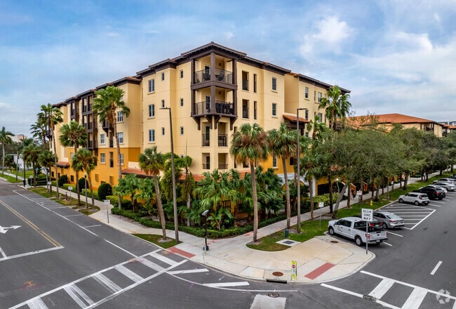 Photo - Madison at St. Petersburg