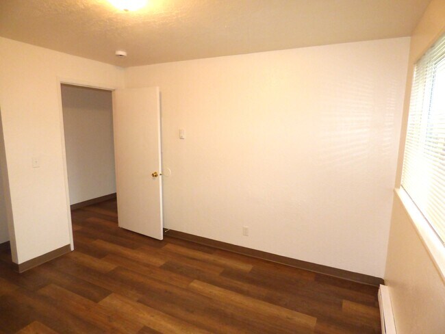 Photo - Springwood Terrace Apartments