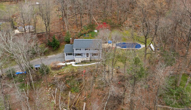 Photo - 8 Glenview Dr