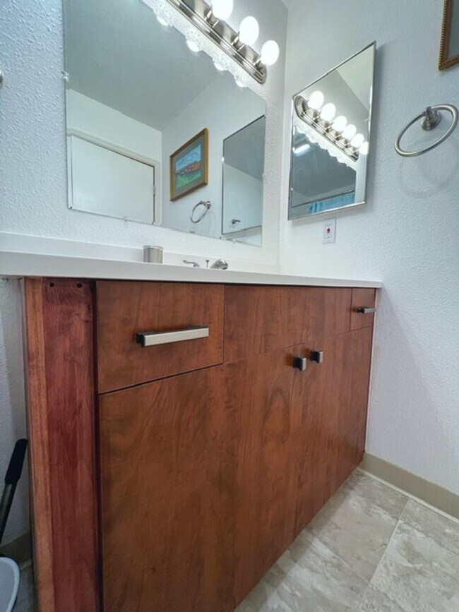 Photo - Spacious 1497sqft & Fully Furnished Two Be...