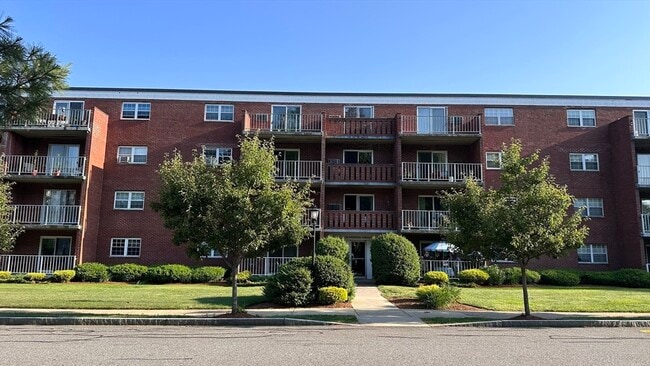 Building Photo - 50 Webster St Unit 314 Rental