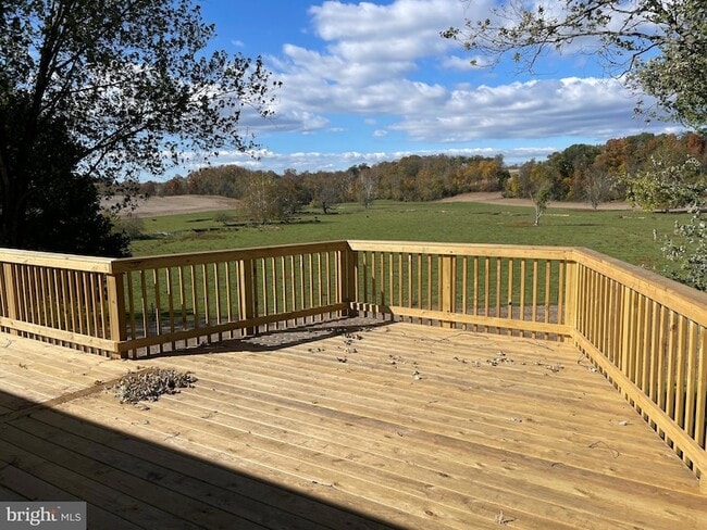 Photo - 8424 Woodville Rd