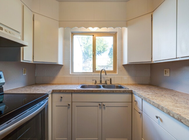 Photo - Rio Vista Apartments