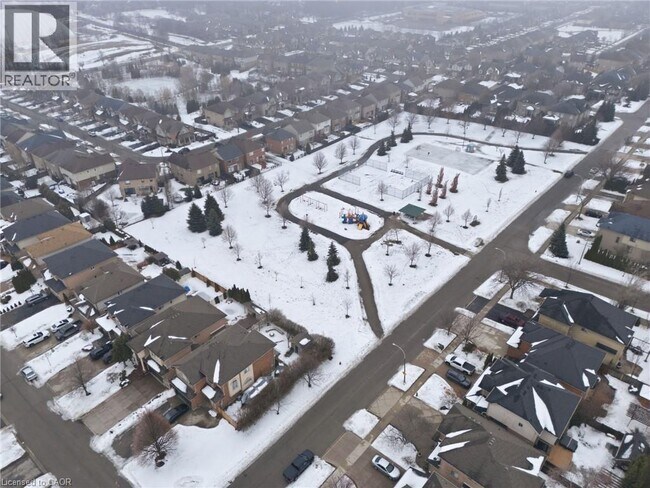 Photo - 3 Holkham Ave