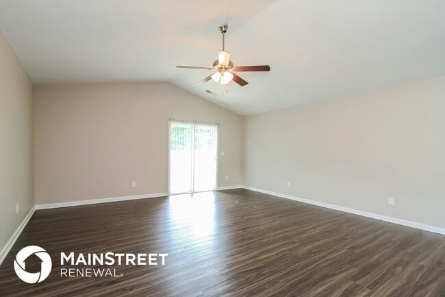 Photo - 270 Sawyer Ln