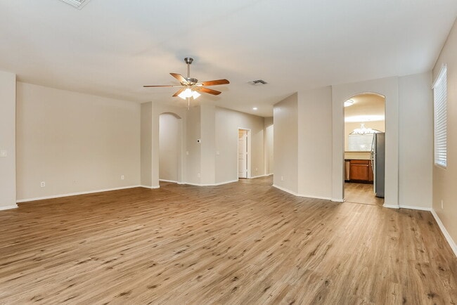 Photo - 6603 S 17th Ave