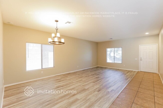 Photo - 11867 W Sherman St