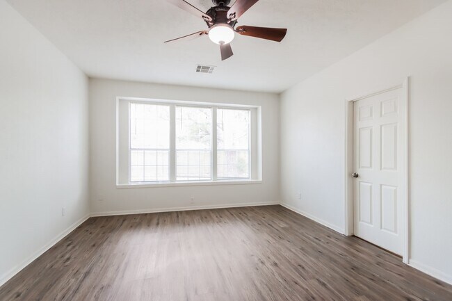 Photo - 3623 Appalachian Trail