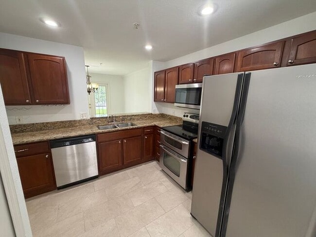 Photo - Spacious 3 Bedroom Townhome with Garage in Altamonte Springs