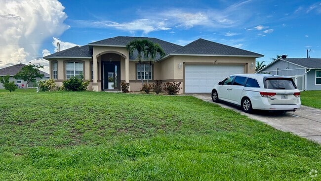 Building Photo - 2529 SW 11th Ct Rental