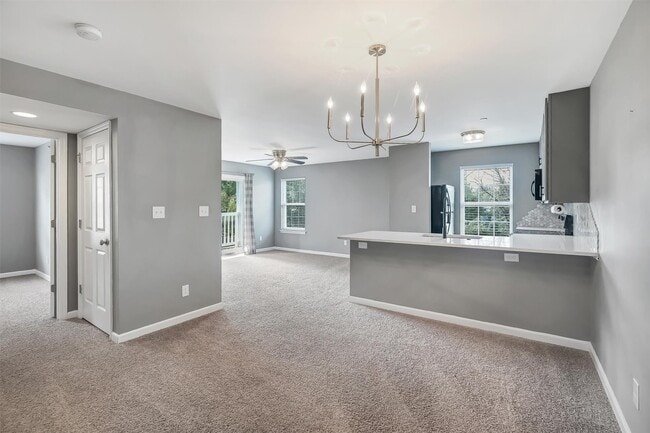 9733 Crayford Rd Unit 9E