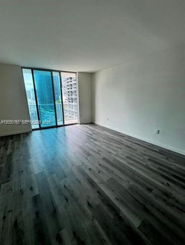 Photo - 1100 S Miami Ave Unidad 1100 S Miami Ave # 2409