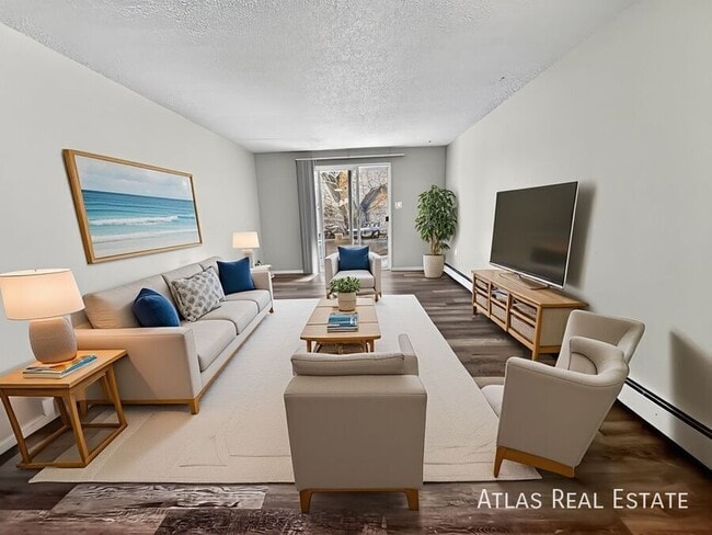 Building Photo - 461 El Paso Blvd Unit E