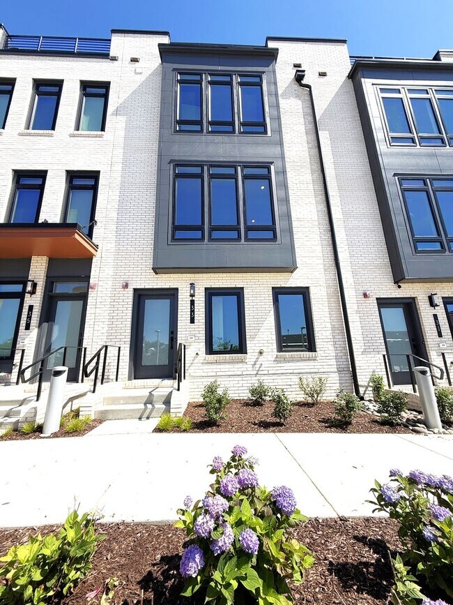 Photo - Rare chance to rent brand new, 4 Bed/4.5 Bath luxury home in new Reservoir District