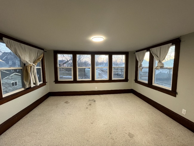 Photo - 1220 6th Ave