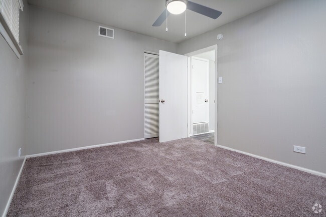 2BR, 1BA - 941SF Bedroom 1