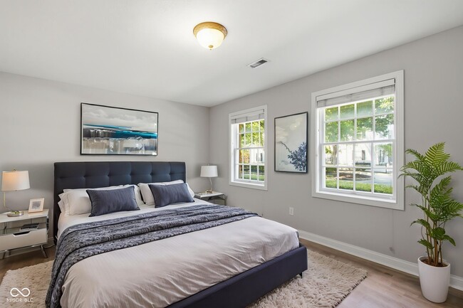 Photo - 2195 Glebe St