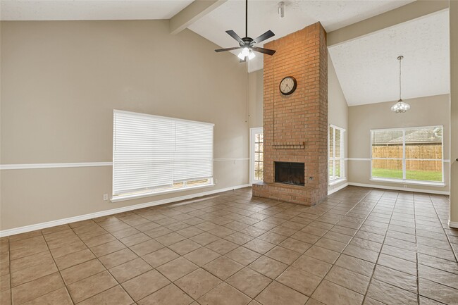 Photo - 12322 Meadow Ridge Dr