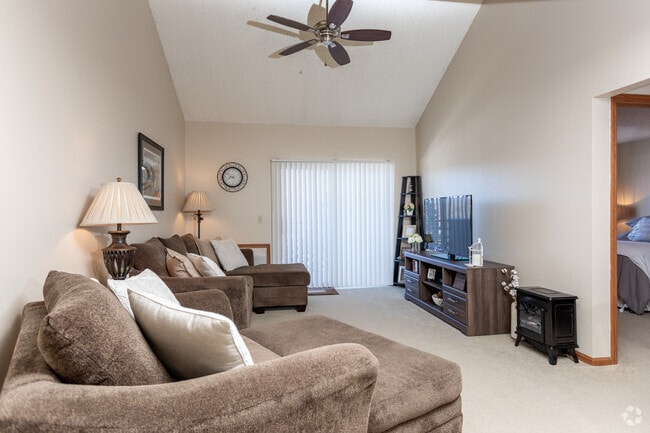 2BR, 2BA - Spiral Loft