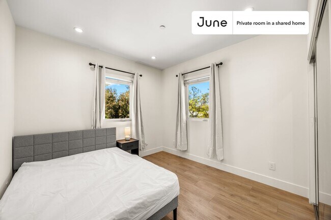 Photo - Room in Shared 4 bed/4 bath home Unidad C