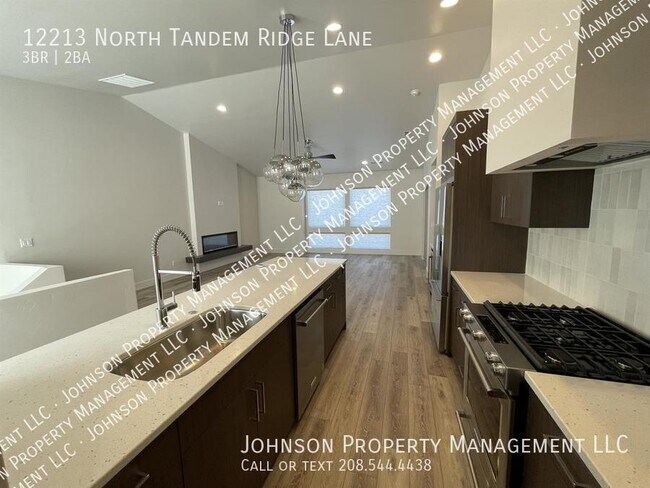 Photo - 12213 N Tandem Ridge Ln