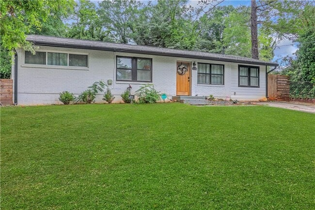 Photo - 3436 Pinehill Dr House
