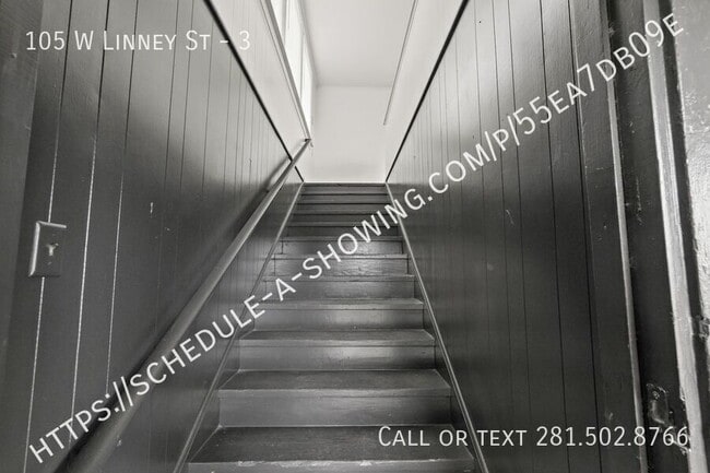 Photo - 105 W Linney St