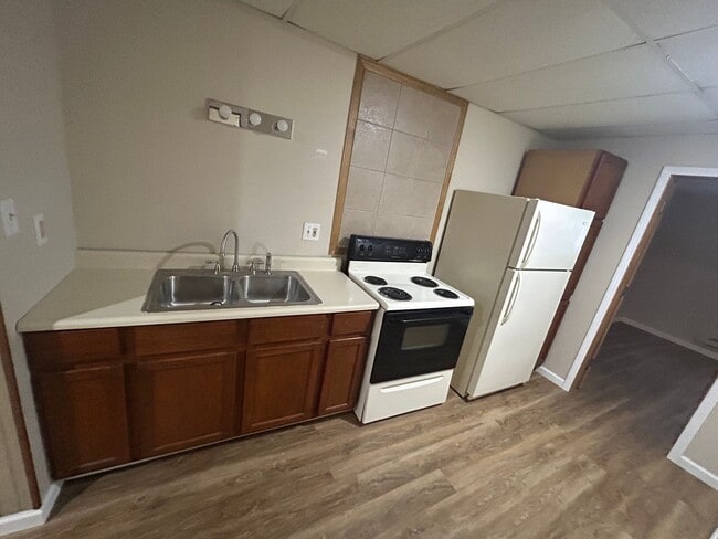 Photo - 1-bedroom apartment in Yorktown $775 Unit #4 9845