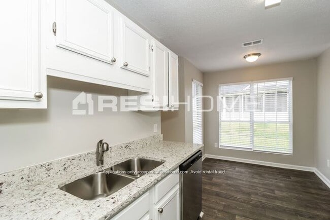 Photo - 3501 Baroney Ln SW
