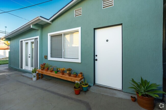 Building Photo - 1711 Freeman Ave Rental