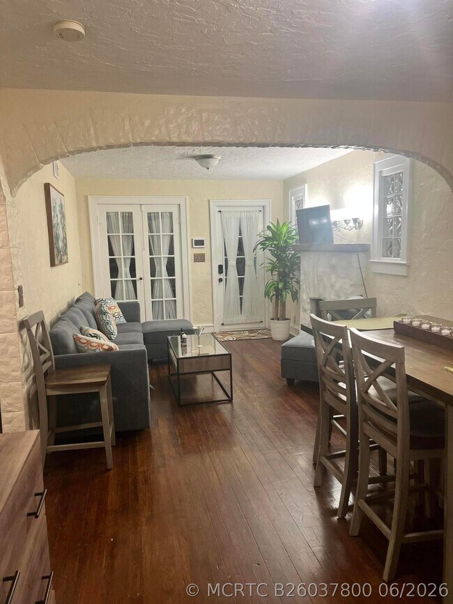 Photo - 314 S L St