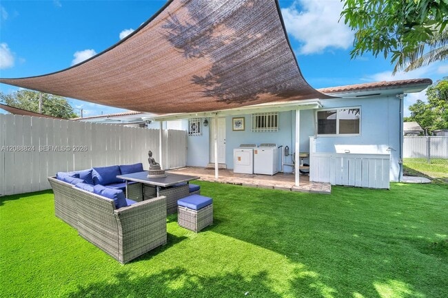 1255 NW 32nd Ct