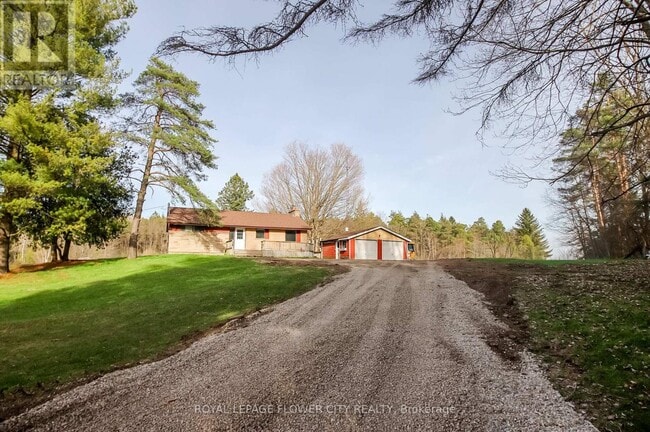 Photo - 7555 Old Church Rd