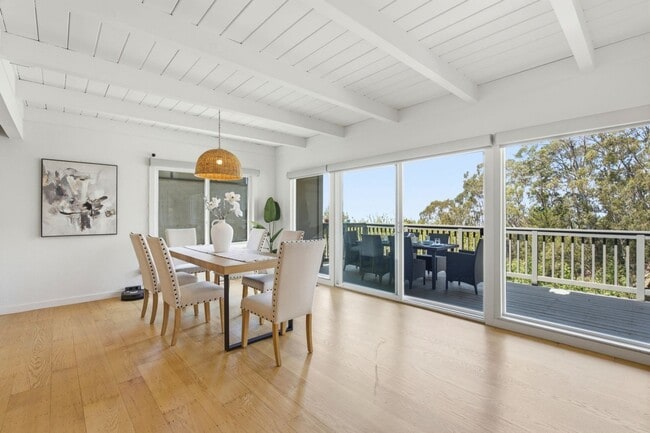 Photo - 2323 Mastlands Dr