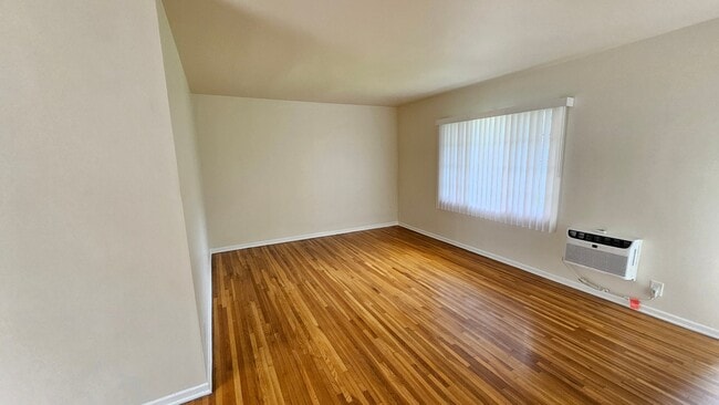 Photo - 4221 Los Feliz Blvd Unit 3