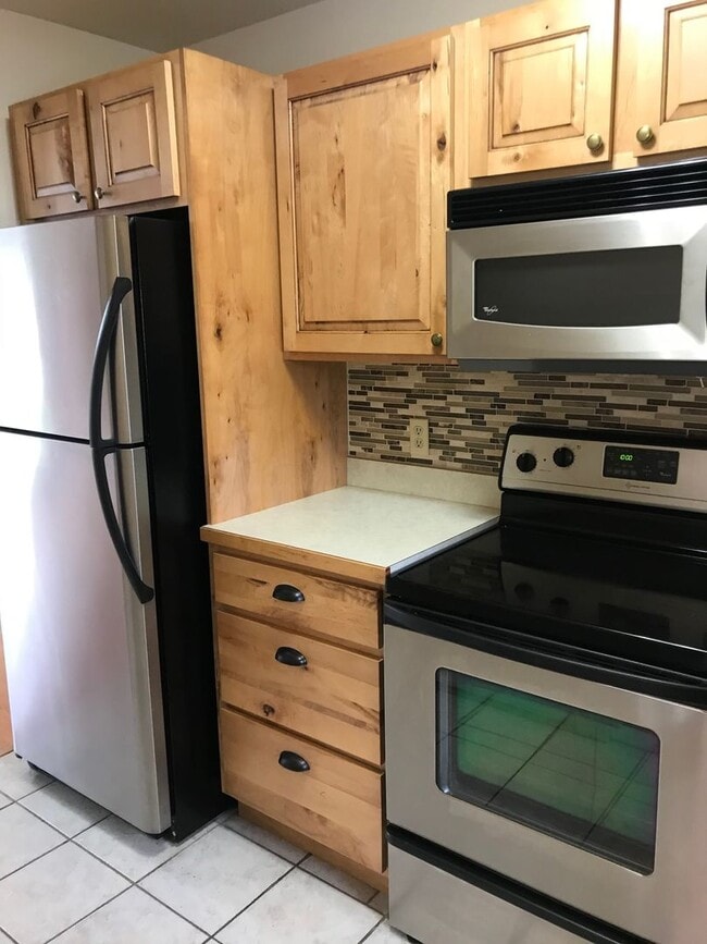 Photo - 2 Bed, 2.5 Bath Westend Condo!