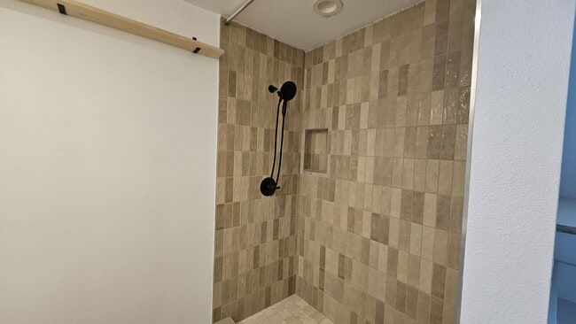 Bathroom Stand Up Shower - 3046 Miguel St Unit Detached Studio Apartment