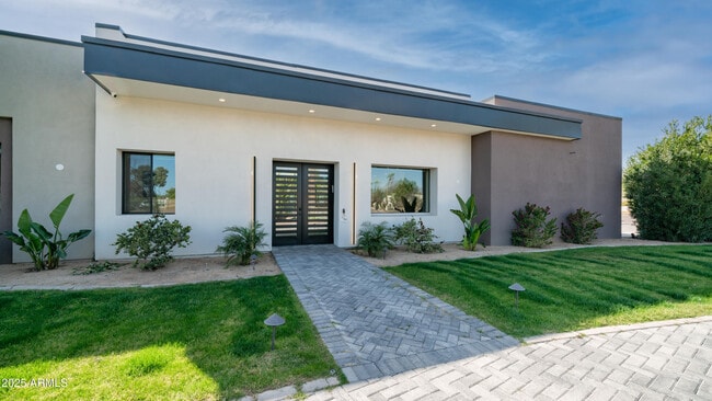 Photo - 7417 E Paradise Dr