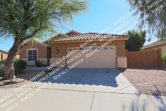 Building Photo - 703 W Canary Way